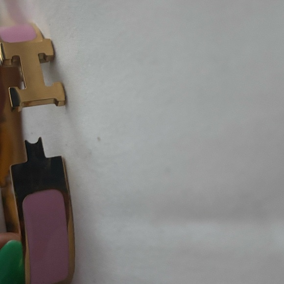 Vintage fashion Elegant Pink and Gold Bracelet - Picture 9 of 11